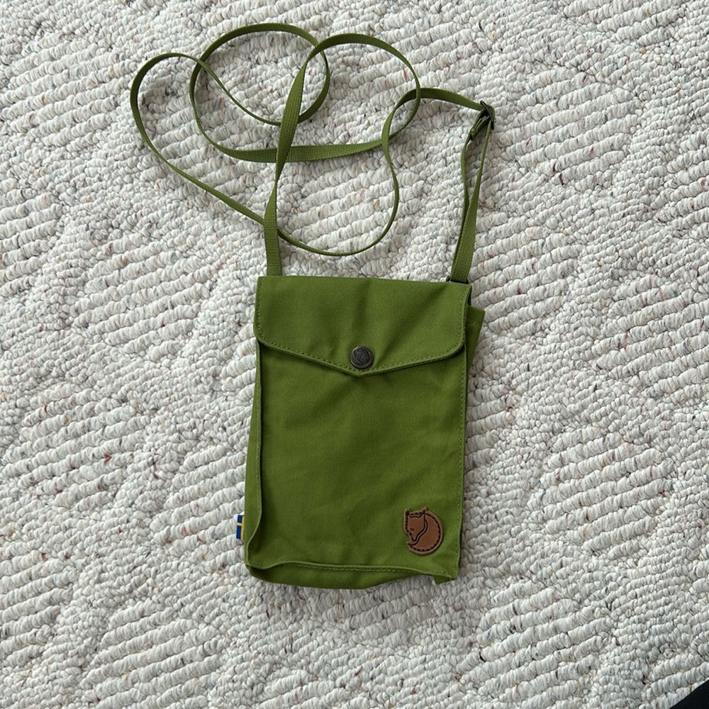 Fjallraven crossbody bag
